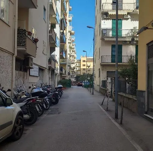 Sara Blu سورينتو